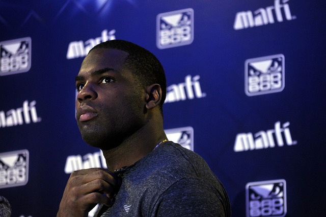 仅彰显了申 仅彰显了申